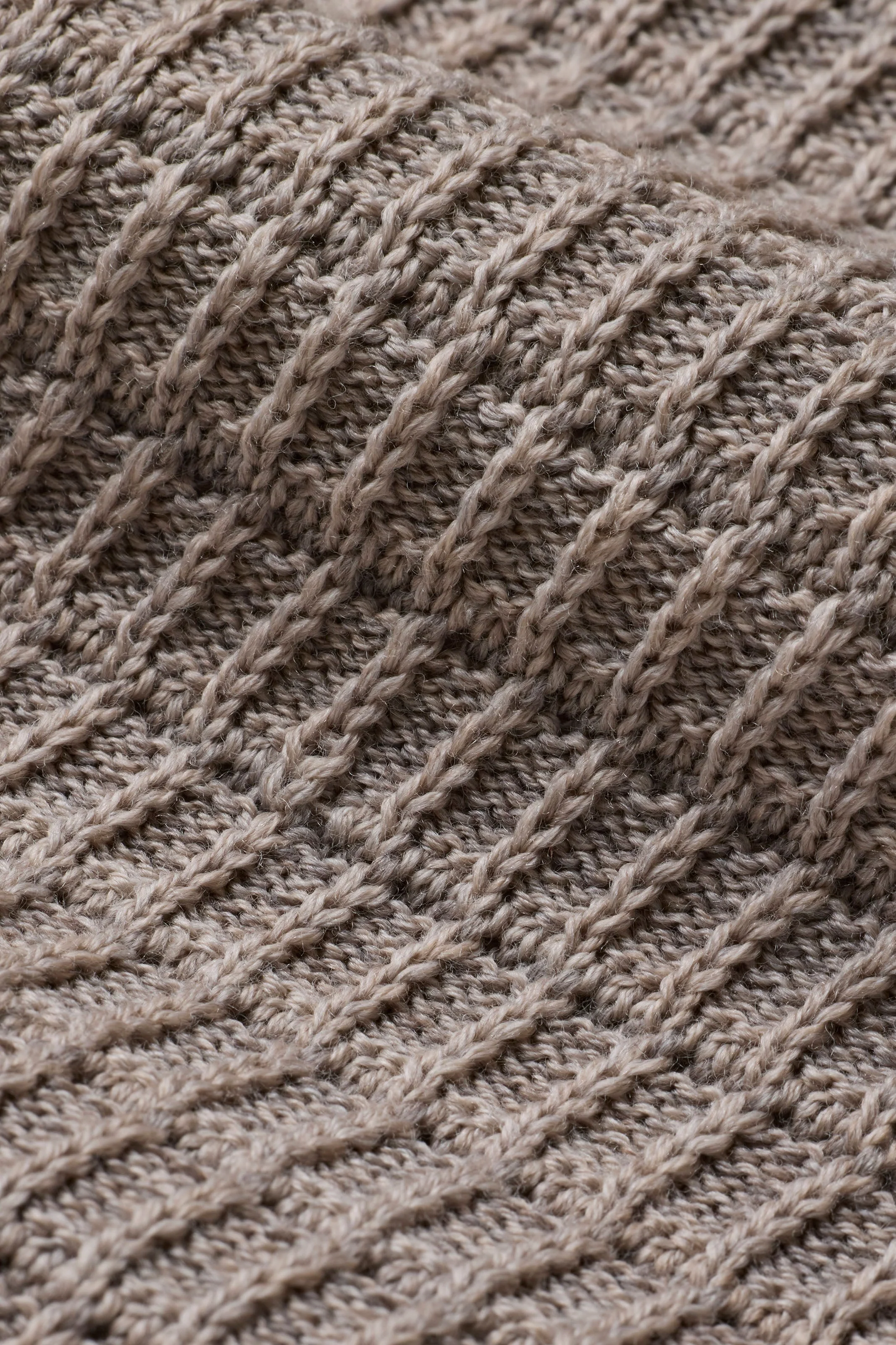 ROENTGEN 4J blanket, taupe melange - Image 3