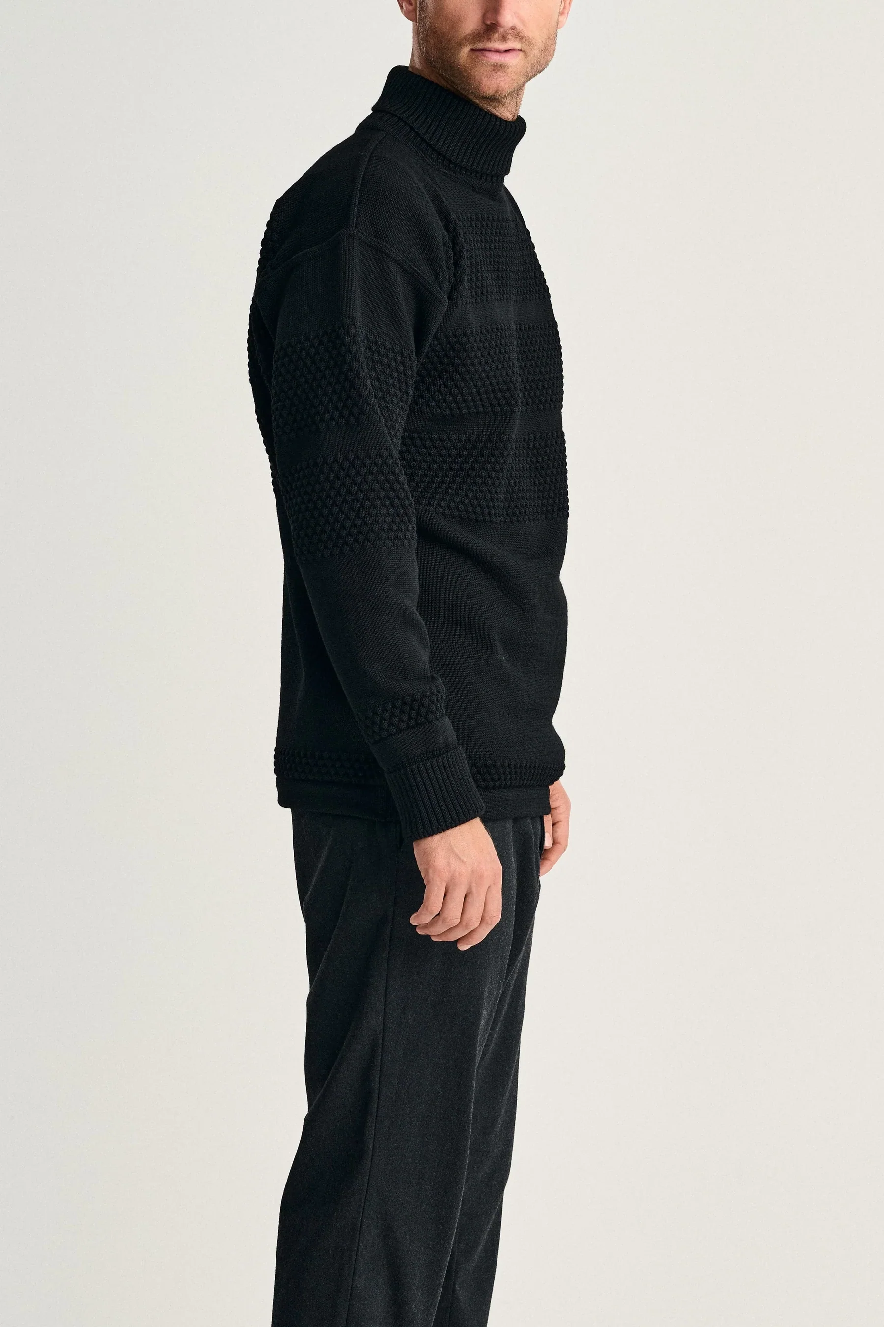 FISHERMAN sweater | høj hals, black void - Image 4