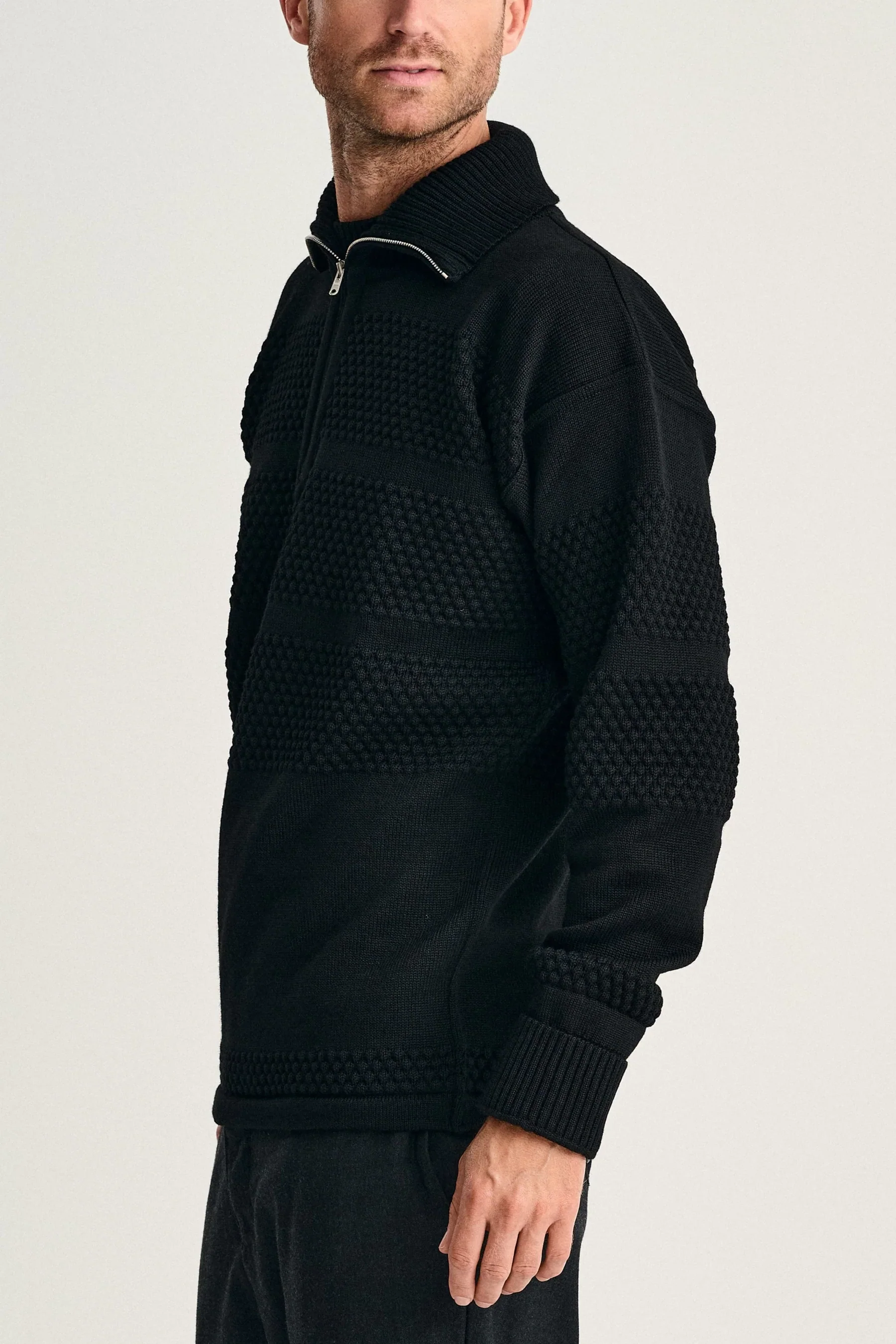 FISHERMAN short zip | kort lynlås, black void - Image 3