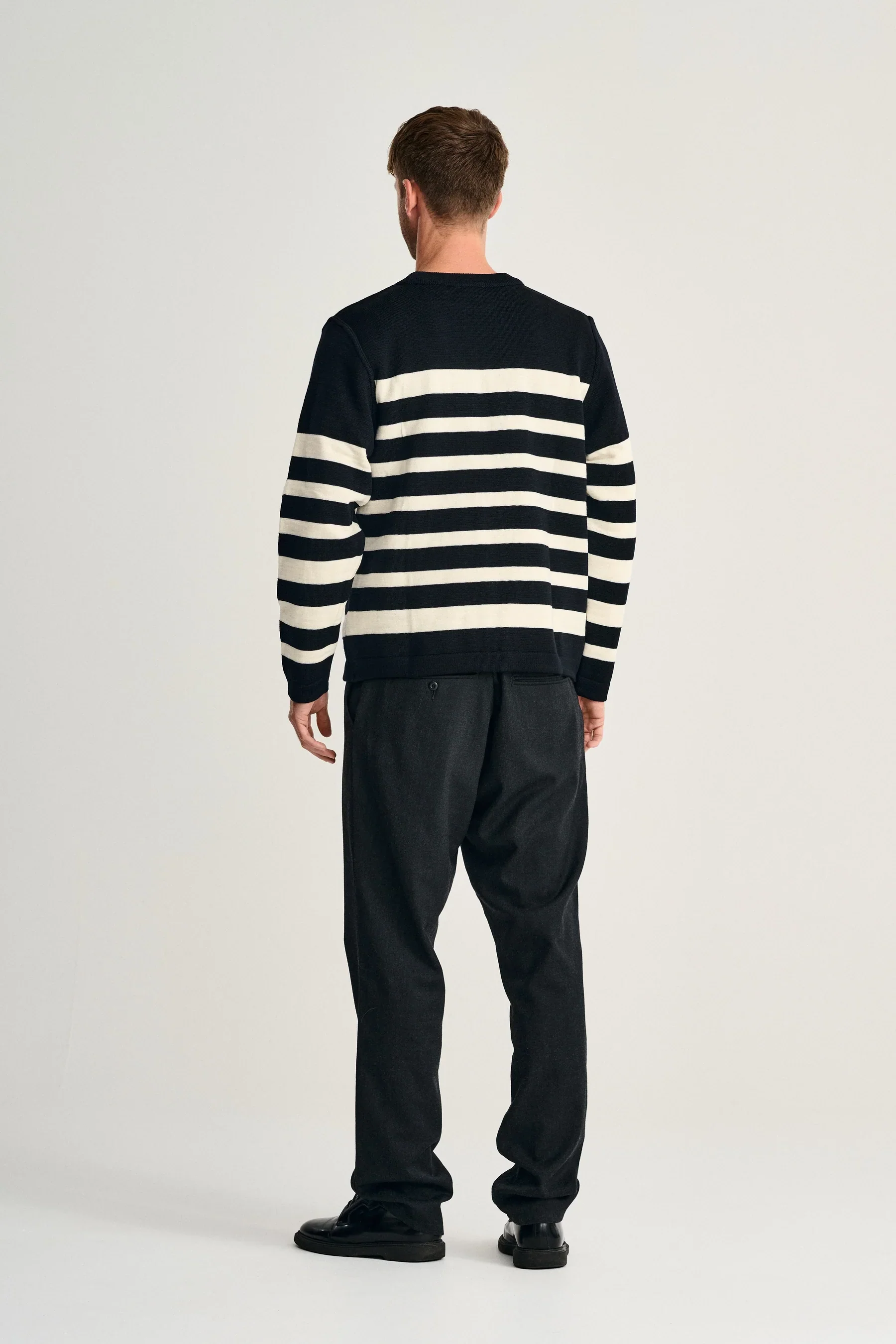 GIVEN-III crew neck | rund hals, navy blue / natural white - Image 6