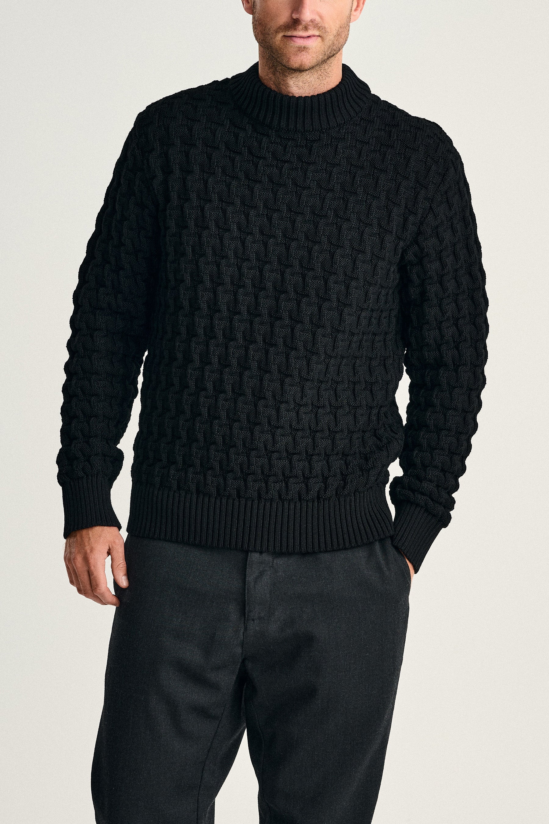 STARK-III sweater | høj hals, black void - Image 3
