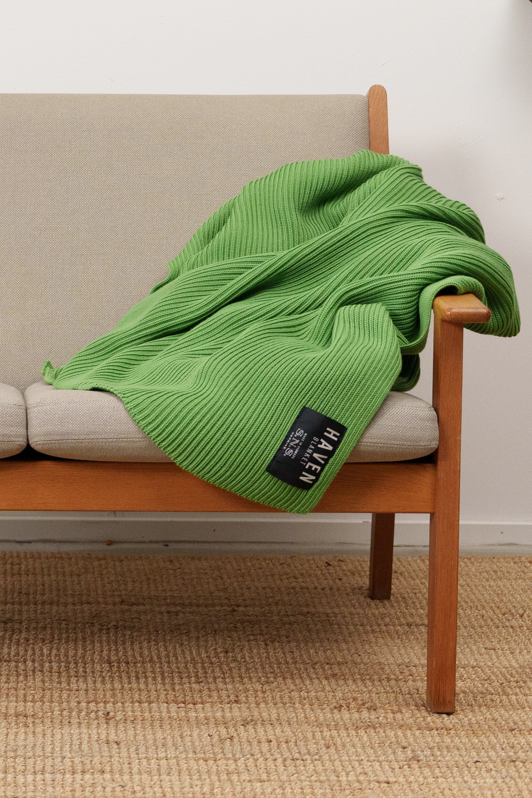 HAVEN blanket, lawngrass green - Image 3