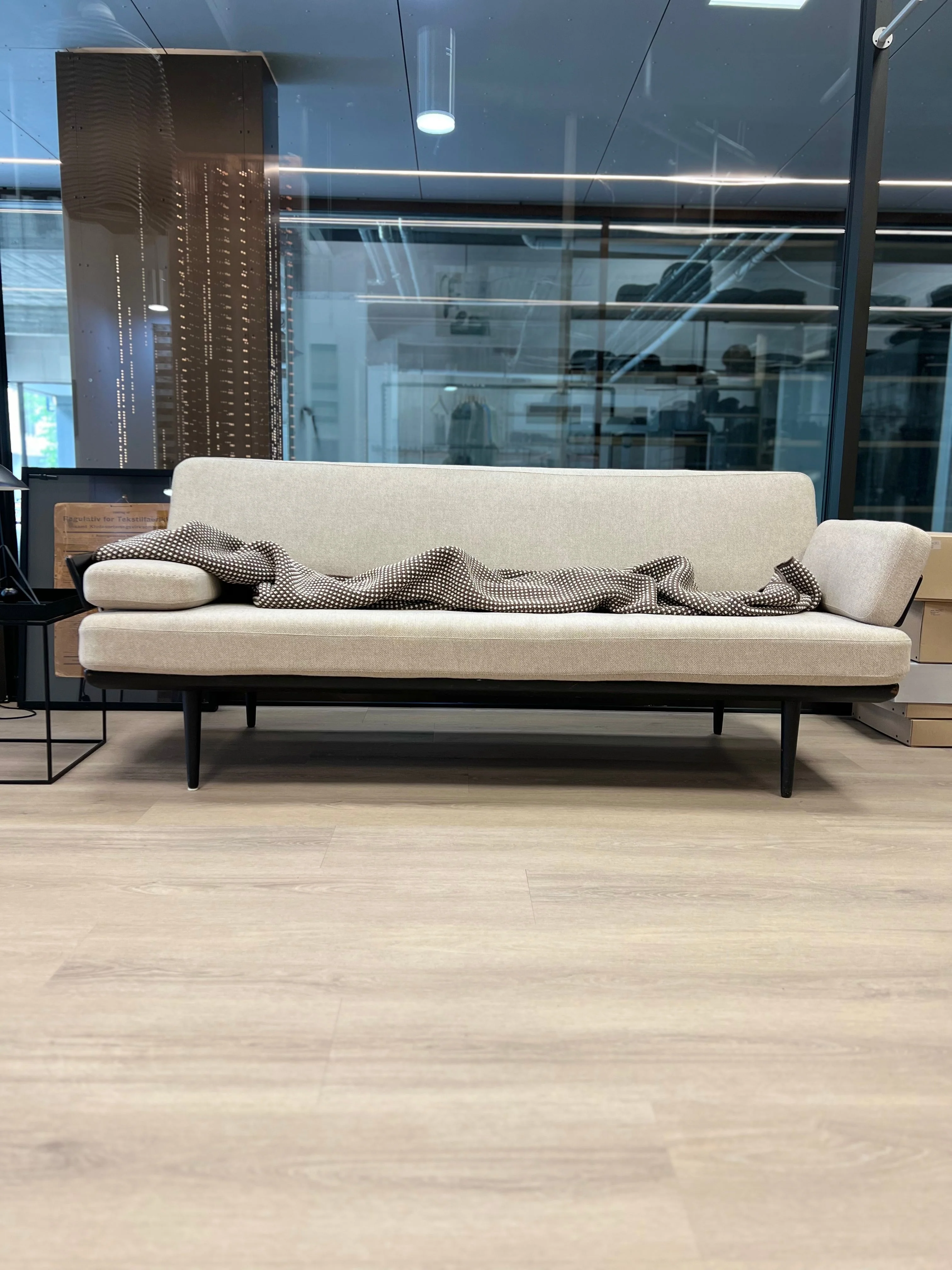 LOYAL blanket, natural white / auburn brown - Image 4