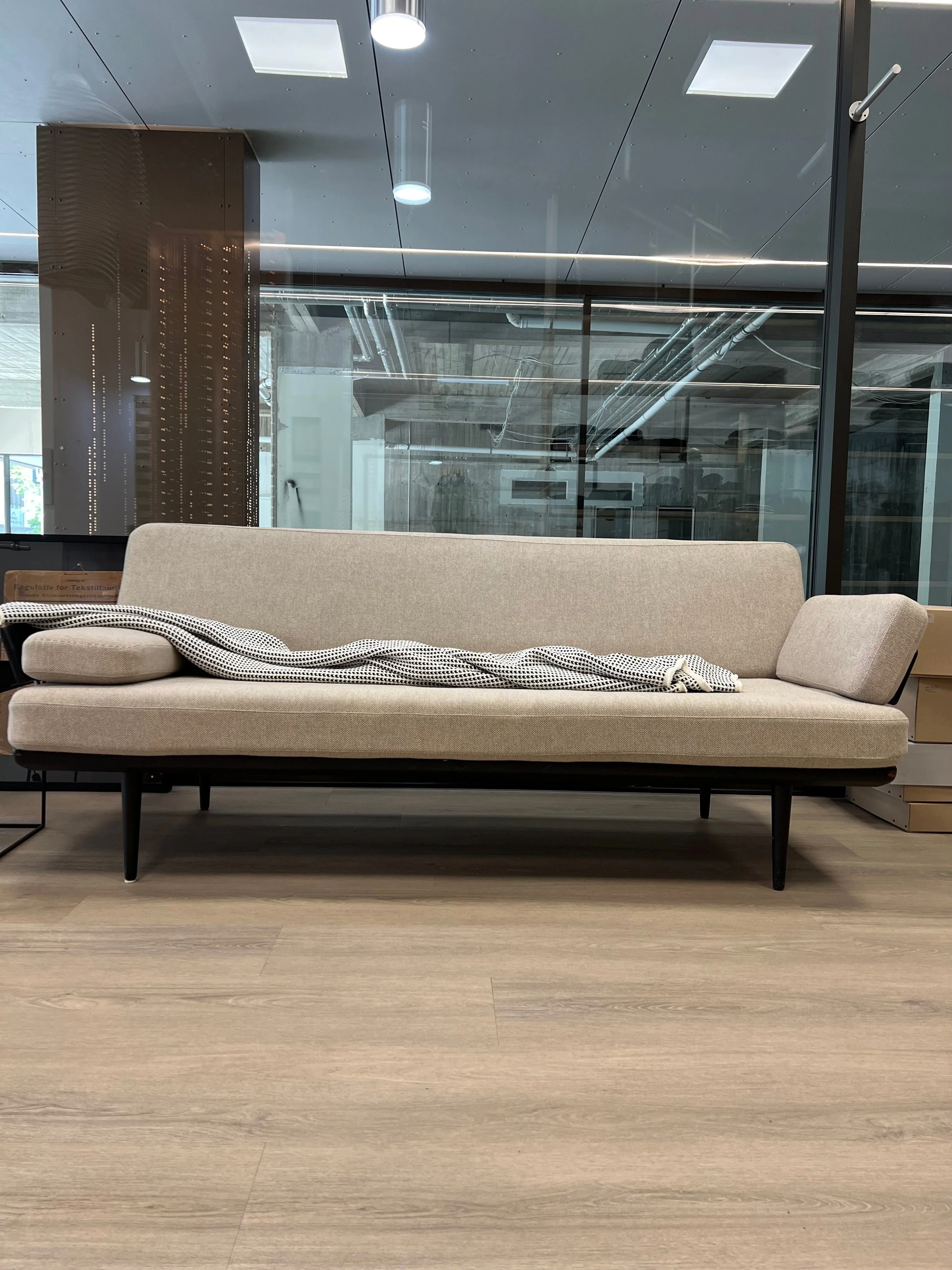 LOYAL blanket, raw white / black melange - Image 4